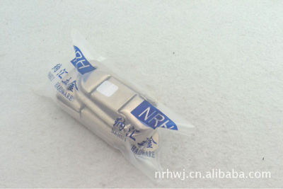 納匯箱扣鎖 優(yōu)質(zhì)五金配件，保障箱包安全與耐用