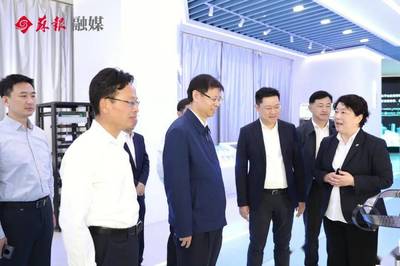 今天,許昆林走訪吳江6家民營企業